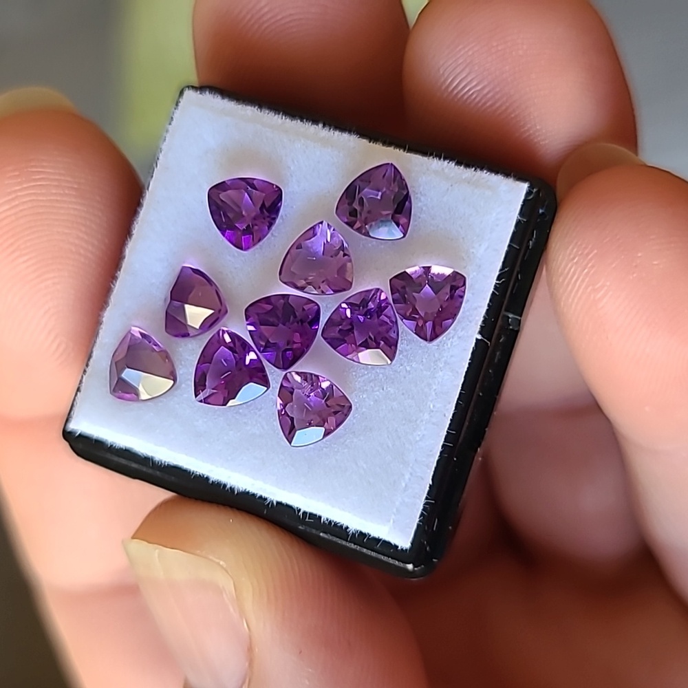Amethyst Gemstone Set - Picture 5 of 6